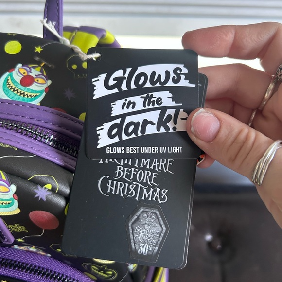 NWT LOUNGEFLY NBC clown glow in dark mini backpack - Picture 3 of 5